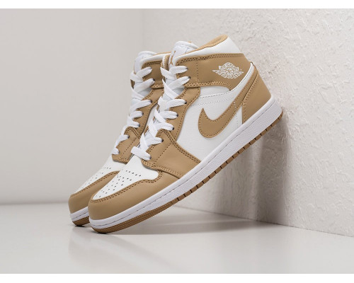 Кроссовки Nike Air Jordan 1 Mid