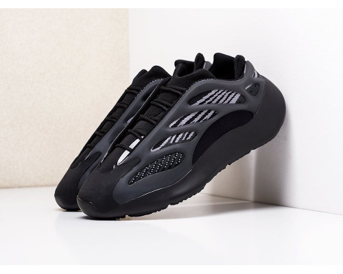 Кроссовки Adidas Yeezy Boost 700 v3