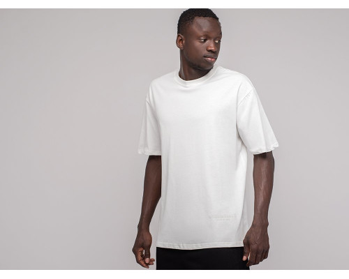 Футболка FEAR OF GOD Essentials