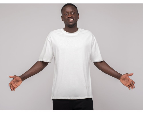 Футболка FEAR OF GOD Essentials