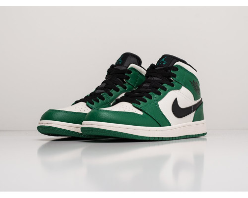 Кроссовки Nike Air Jordan 1
