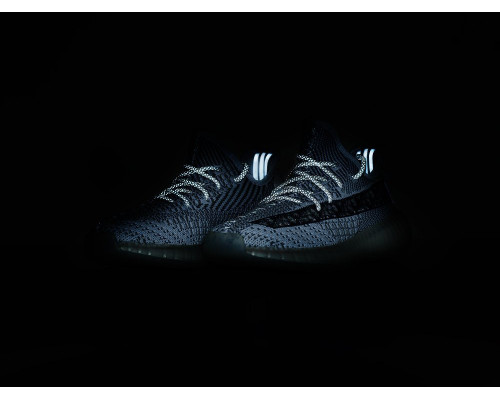 Кроссовки Adidas Yeezy 350 Boost v2