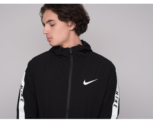 Ветровка Nike