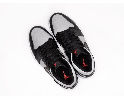 Кроссовки Nike Air Jordan 1