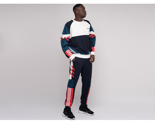 Спортивный костюм Adidas